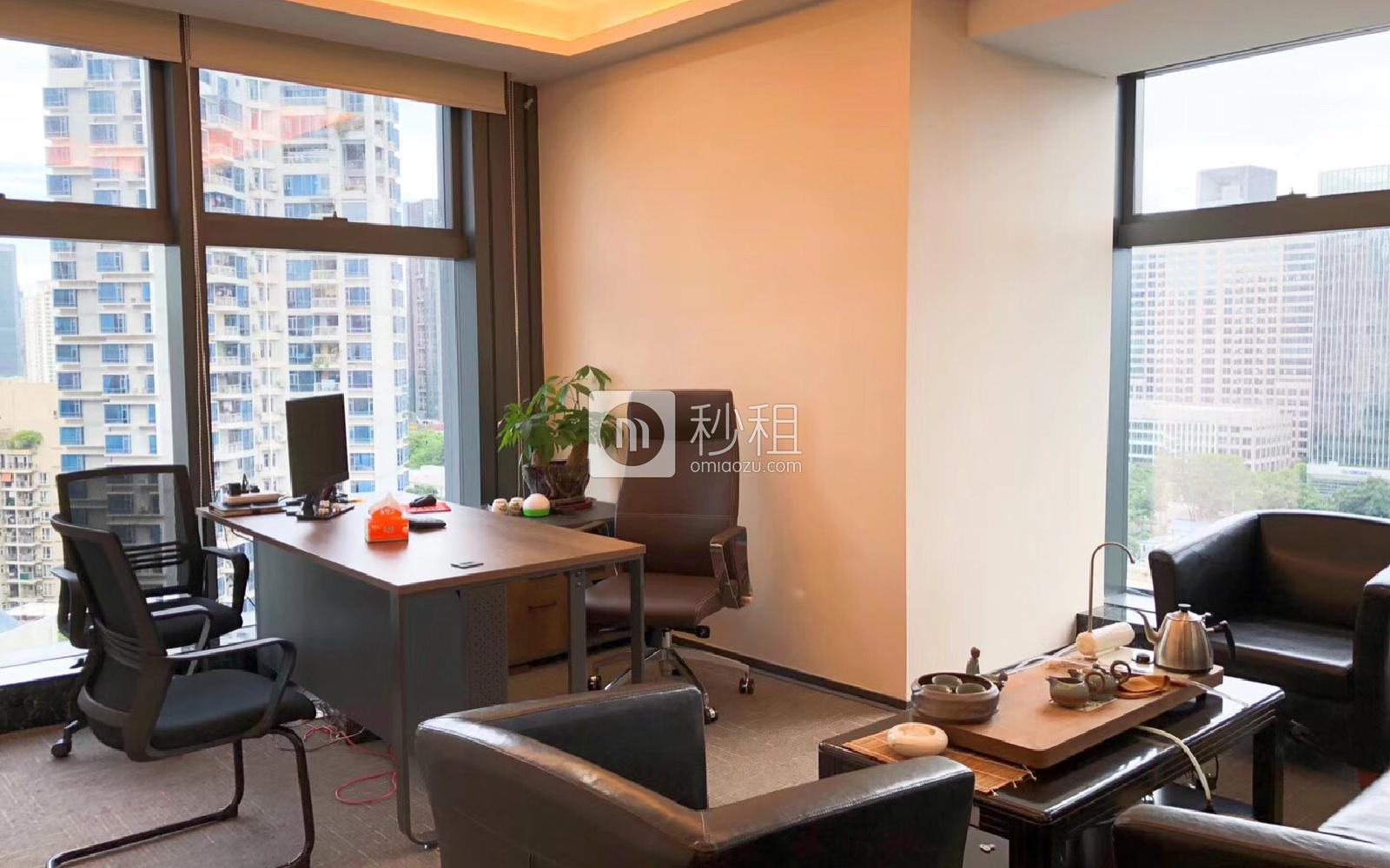 创富港-大中华国际金融中心写字楼出租2560平米精装办公室120元/m².月
