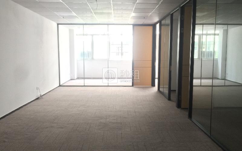 泰然工业区202栋写字楼出租185平米精装办公室110元/m².月