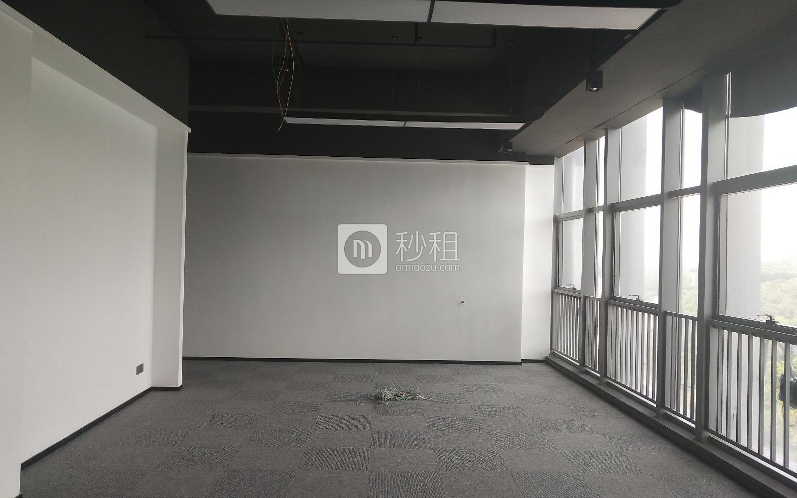 贤达会展中心写字楼出租242平米精装办公室65元/m².月