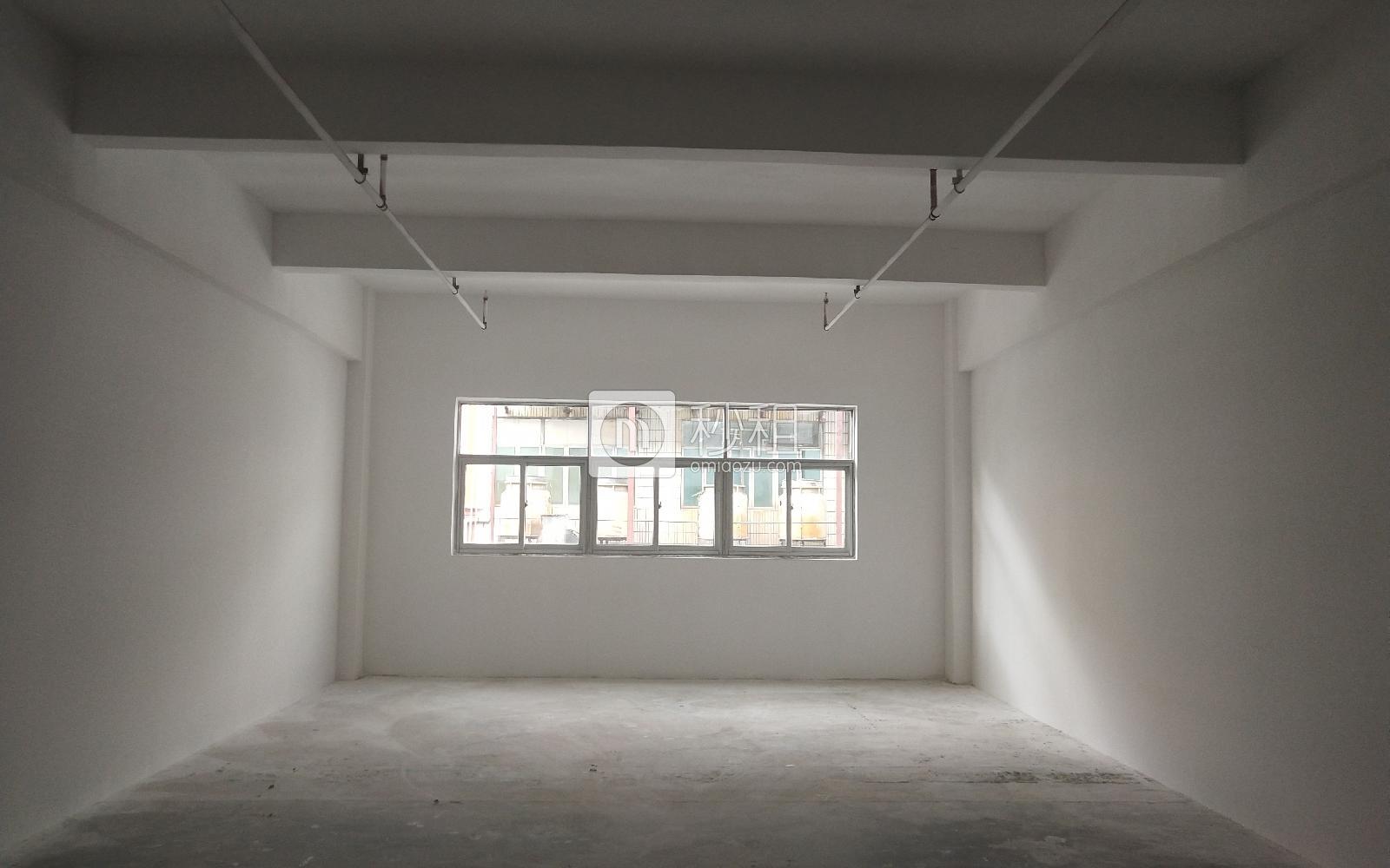 智慧谷创新园（横岗）写字楼出租150平米精装办公室45元/m².月