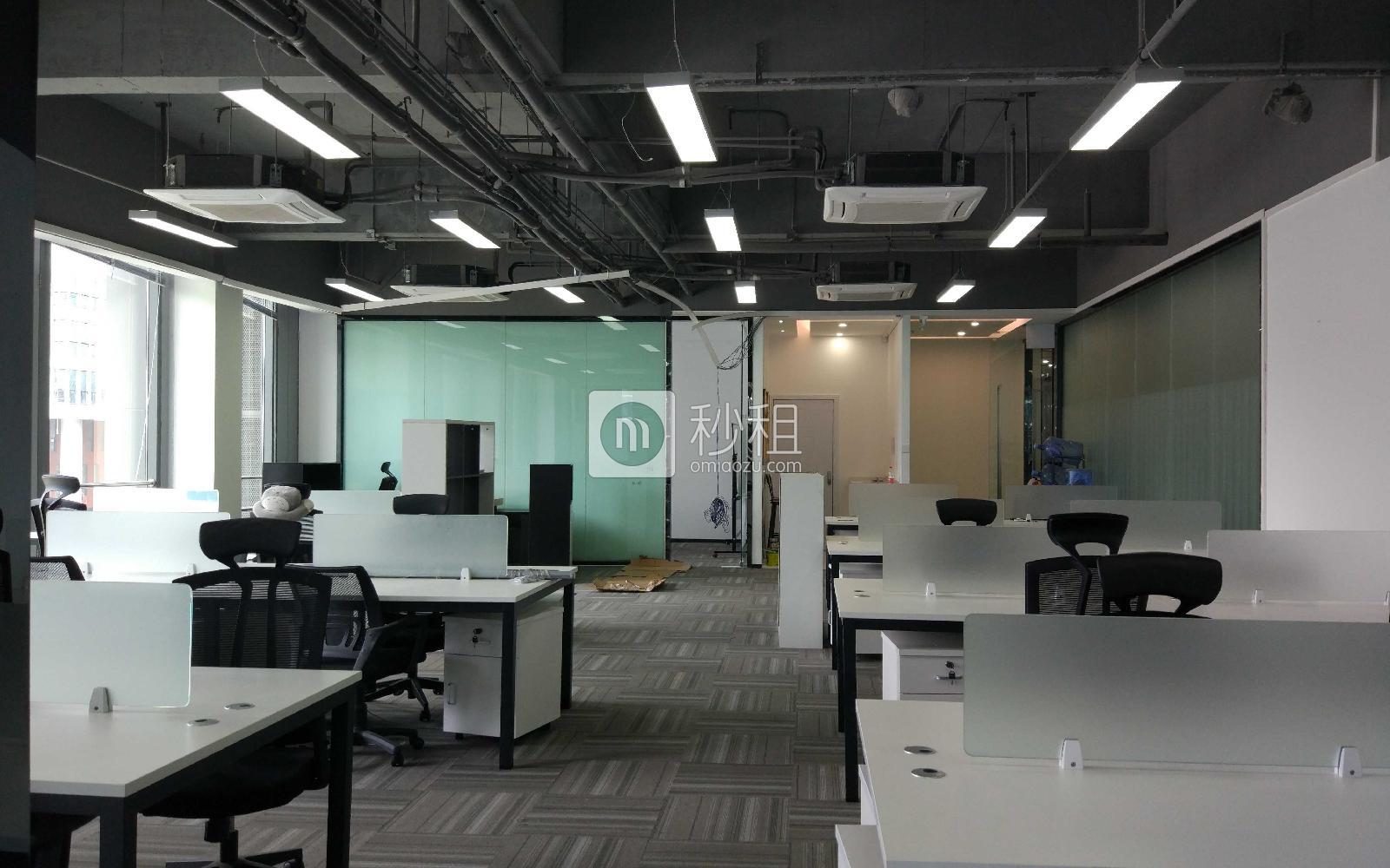 深圳北理工创新大厦写字楼出租378平米精装办公室130元/m².月