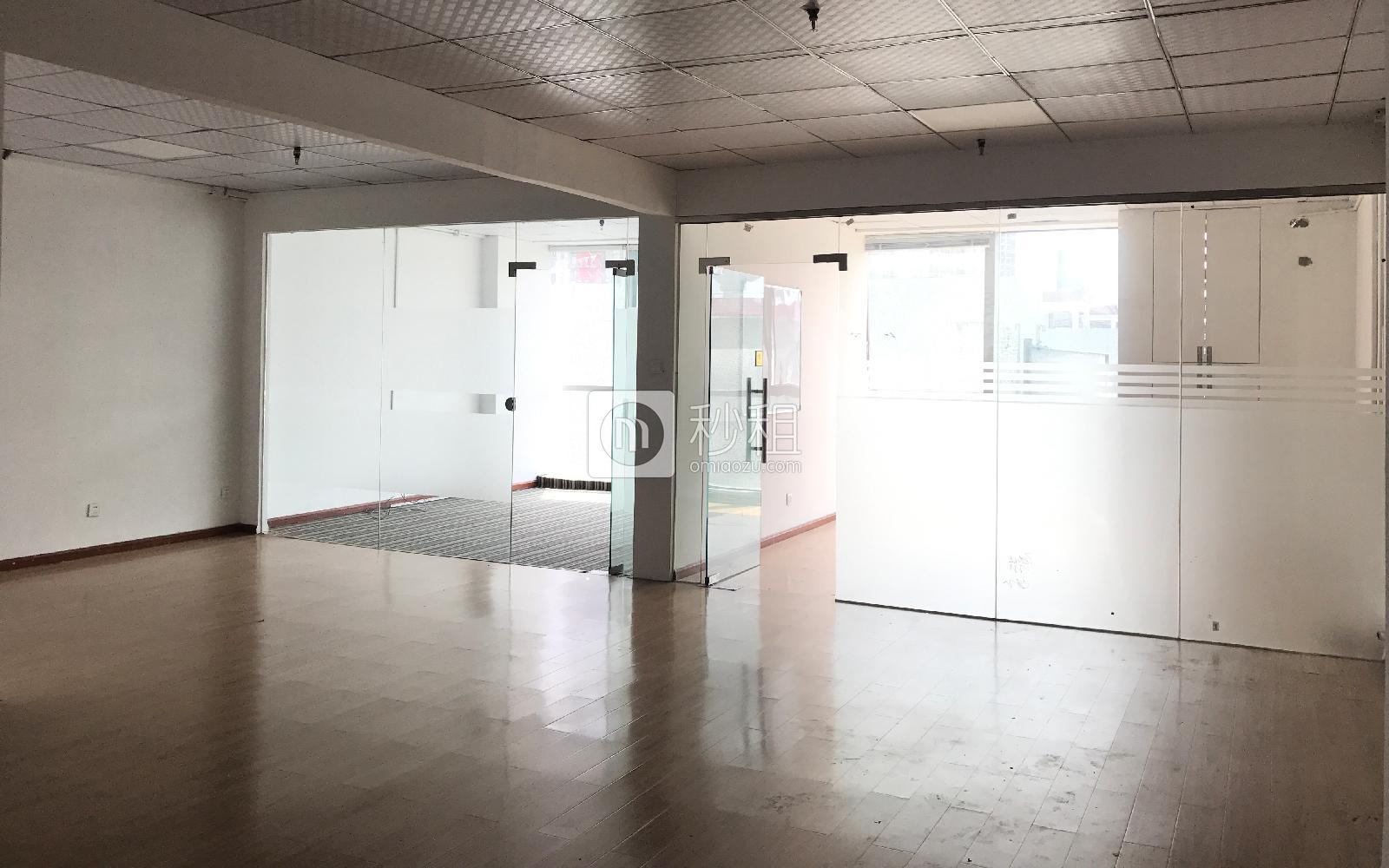卫东龙商务大厦写字楼出租154平米精装办公室95元/m².月