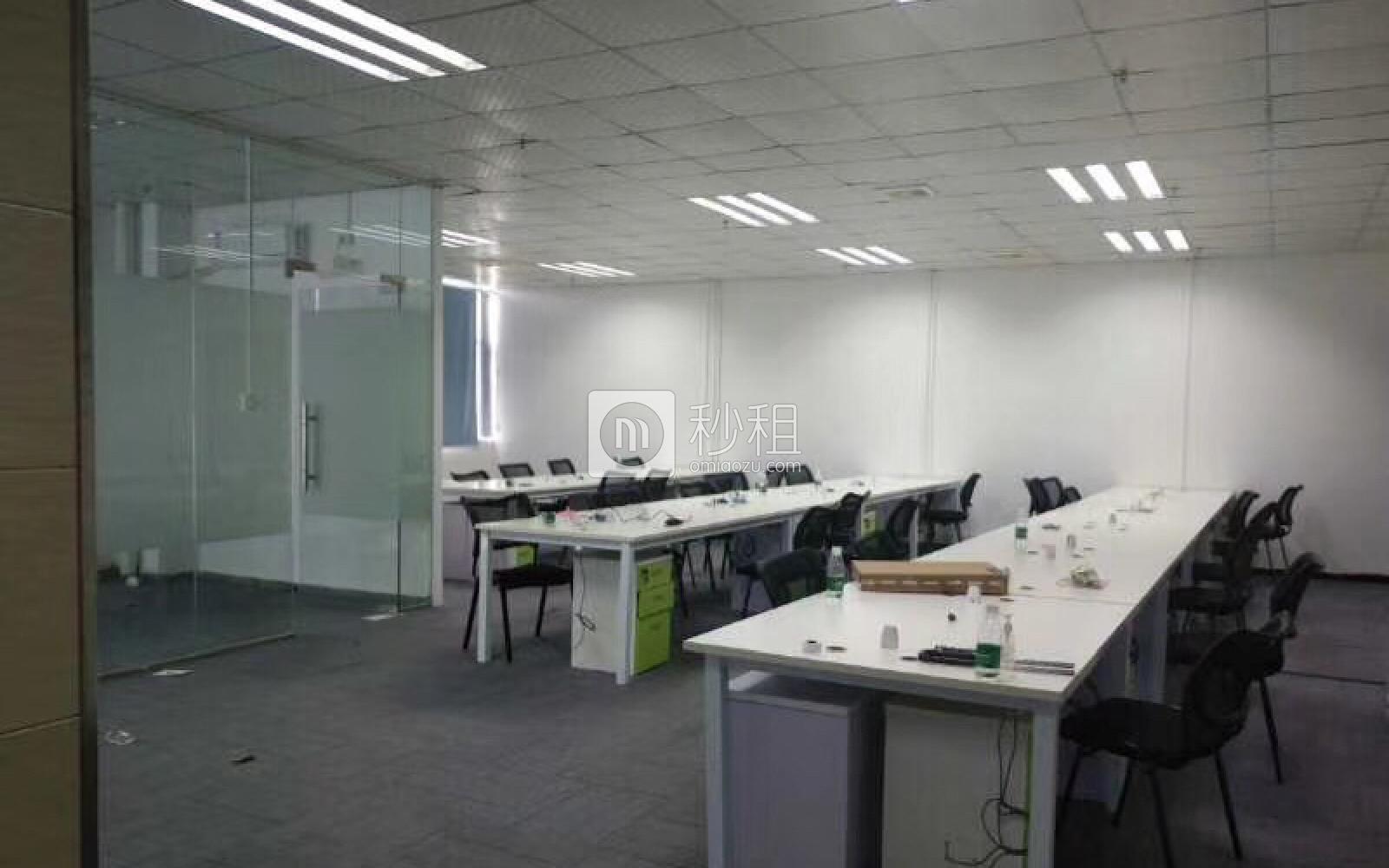 富康科技大厦写字楼出租216平米精装办公室47元/m².月
