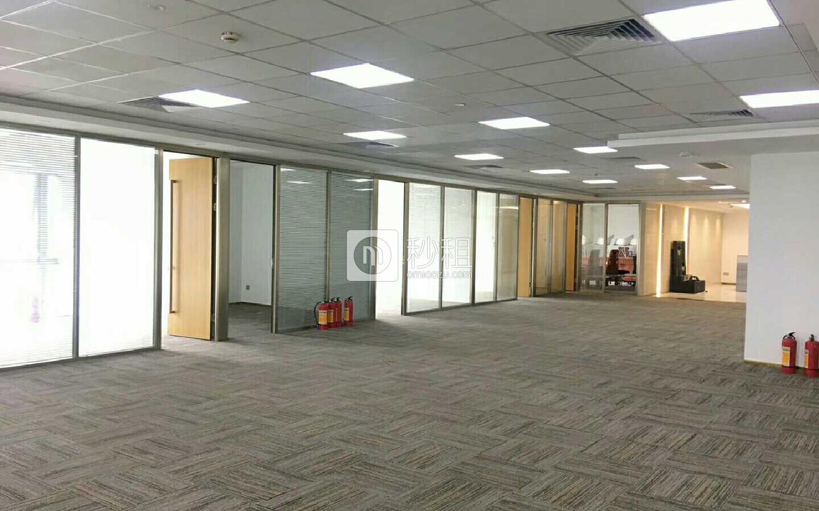 英龙商务中心写字楼出租650平米精装办公室178元/m².月