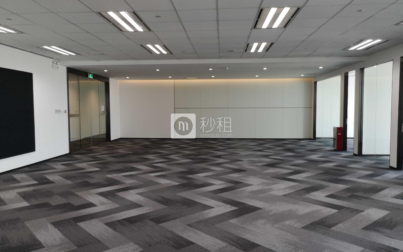 来福士广场写字楼出租468平米精装办公室200元/m².月