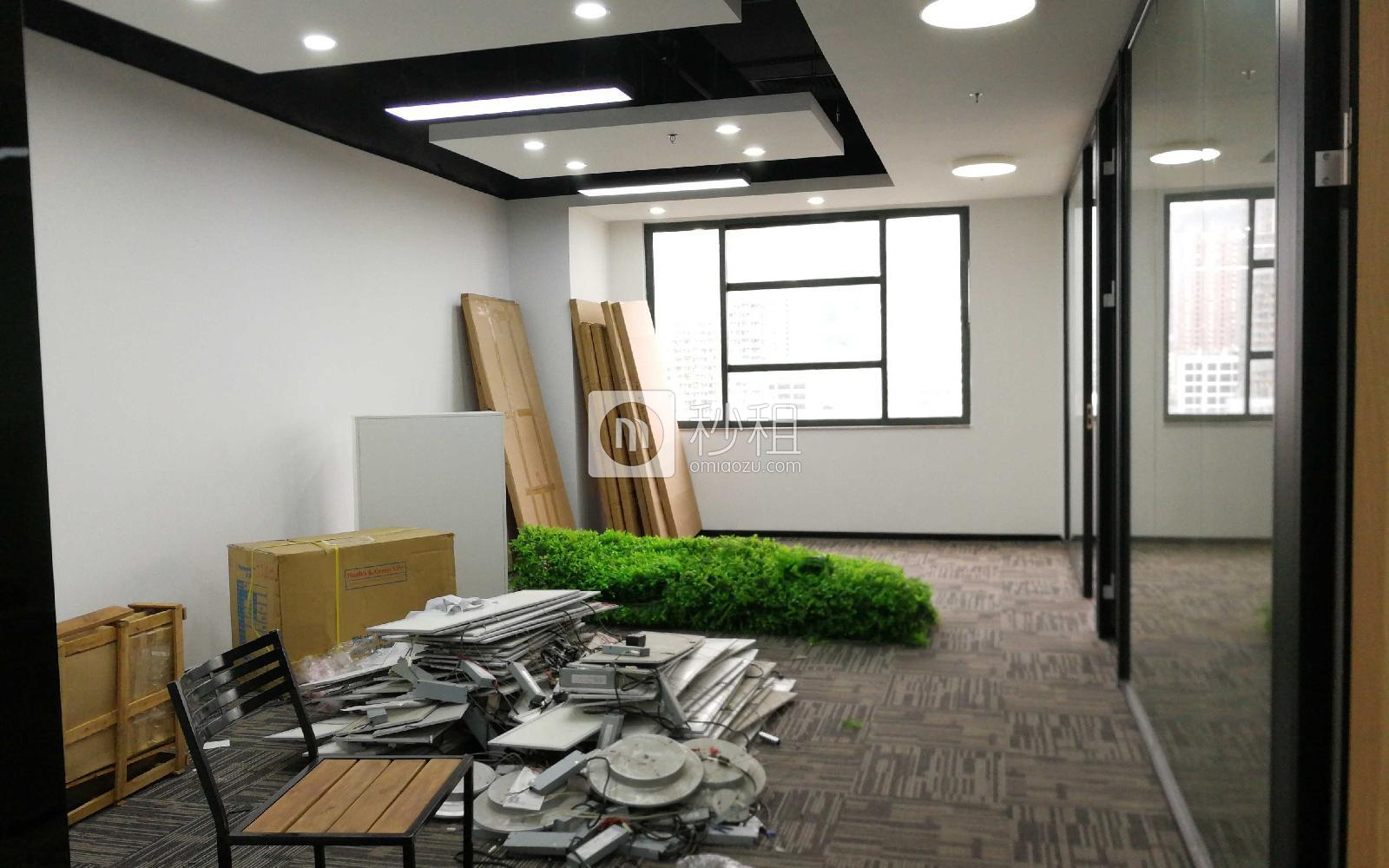 众鑫科技大厦写字楼出租158平米精装办公室125元/m².月
