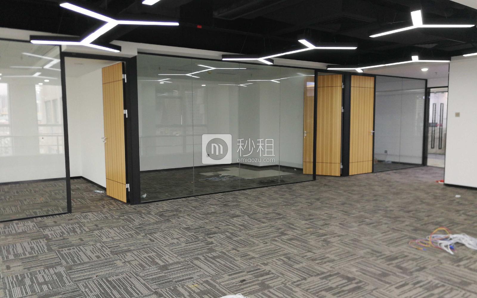 众鑫科技大厦写字楼出租250平米精装办公室110元/m².月