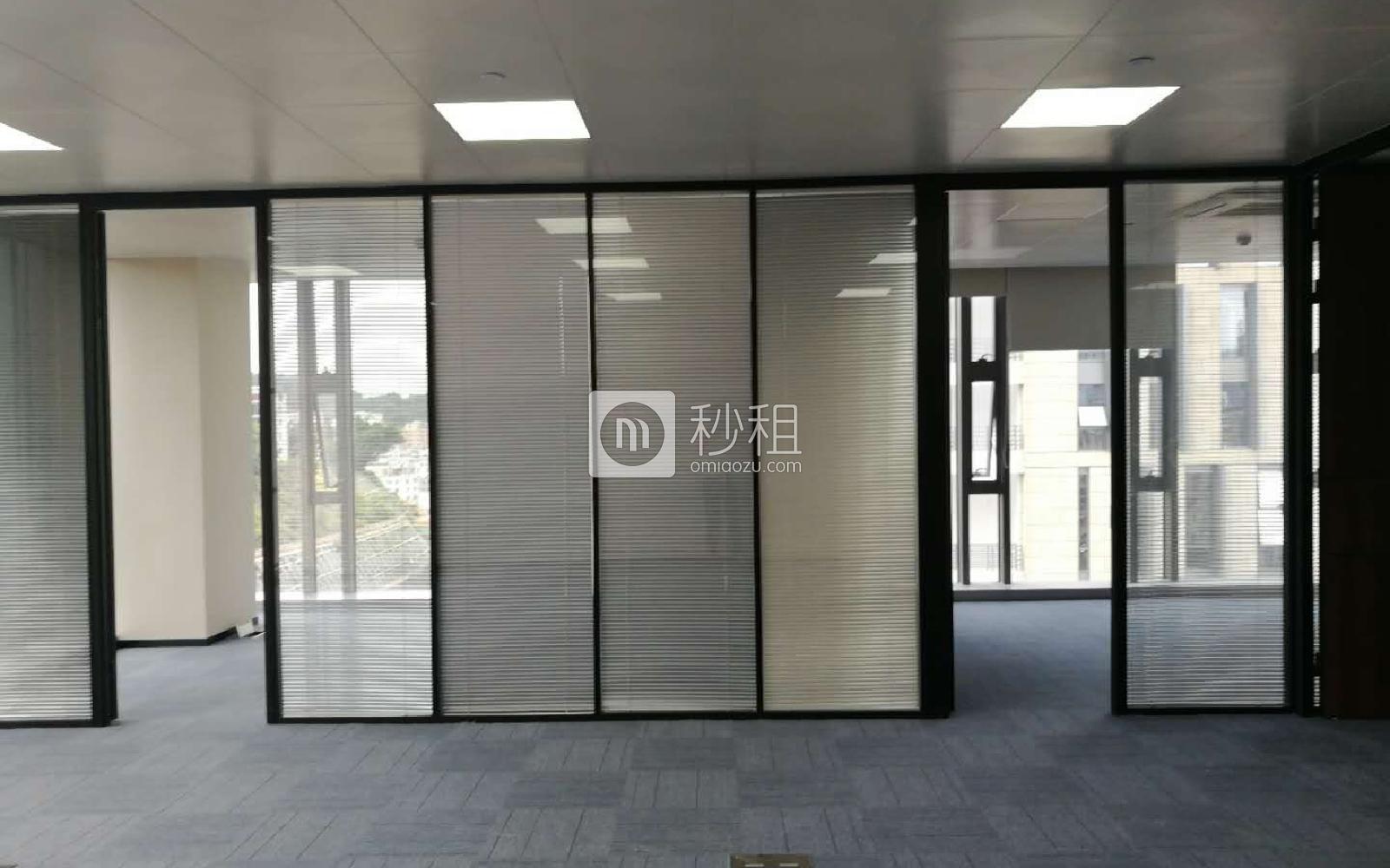 赛格ECO中心写字楼出租300平米精装办公室78元/m².月