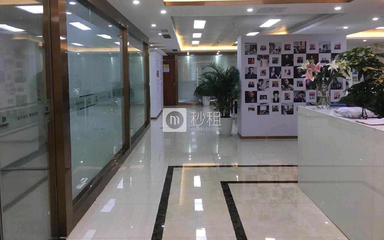 华润城大冲商务中心写字楼出租692平米精装办公室120元/m².月