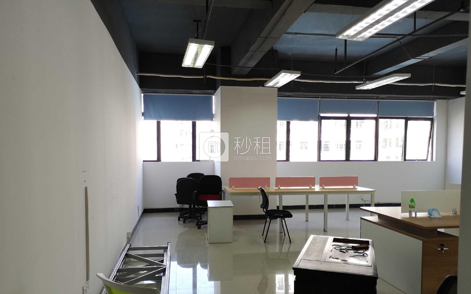 锦湖大厦（龙华）写字楼出租132平米精装办公室60元/m².月