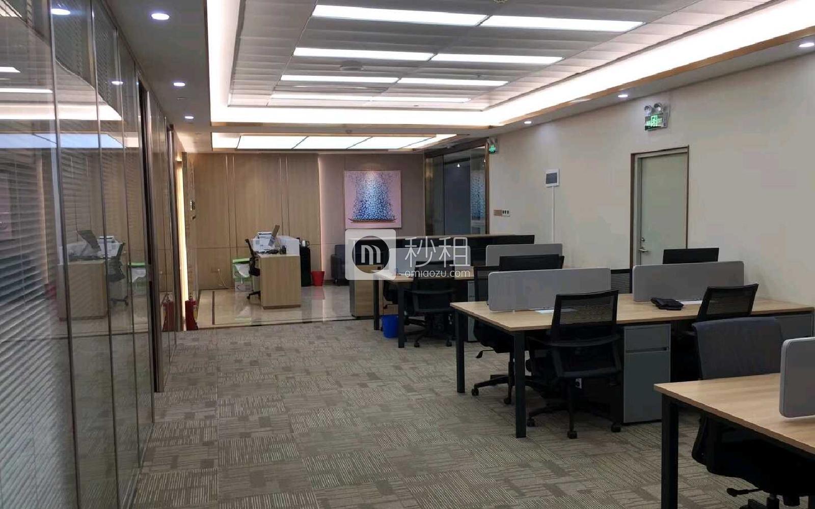 汉富中心写字楼出租456平米简装办公室90元/m².月