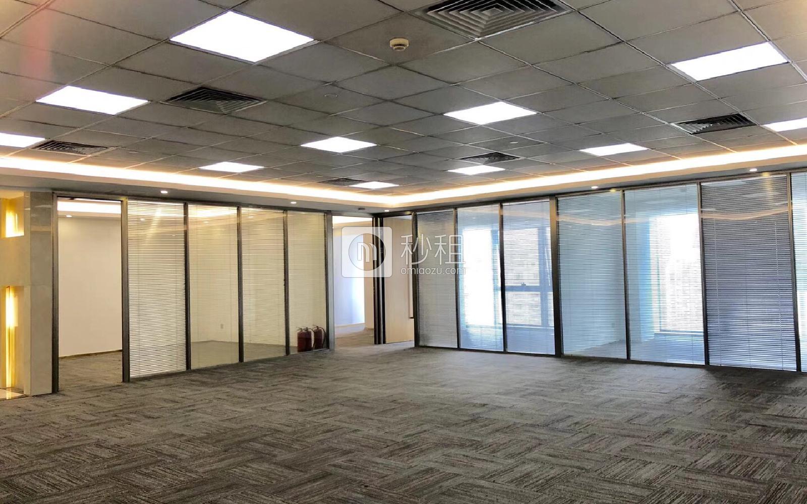 英龙商务中心写字楼出租346平米精装办公室168元/m².月