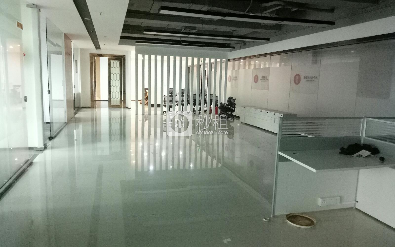新天世纪商务中心写字楼出租585平米精装办公室138元/m².月