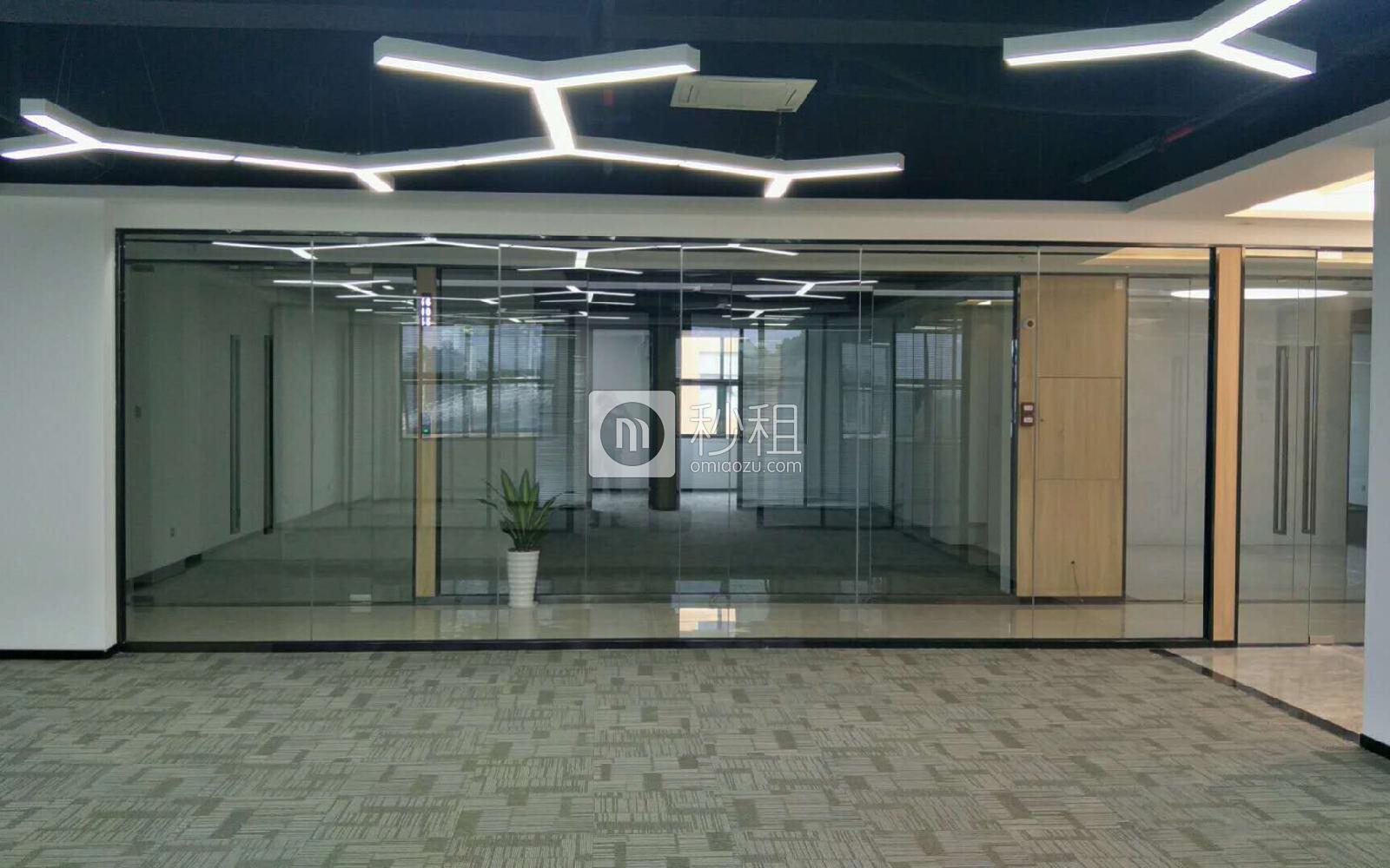 鼎盛创业园写字楼出租310平米精装办公室88元/m².月