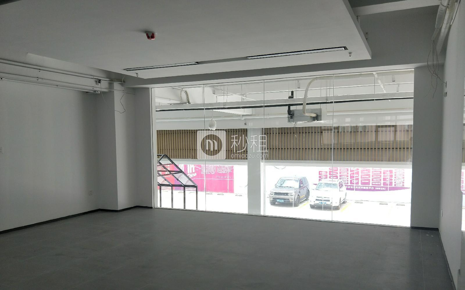 华创天下写字楼出租80平米精装办公室60元/m².月