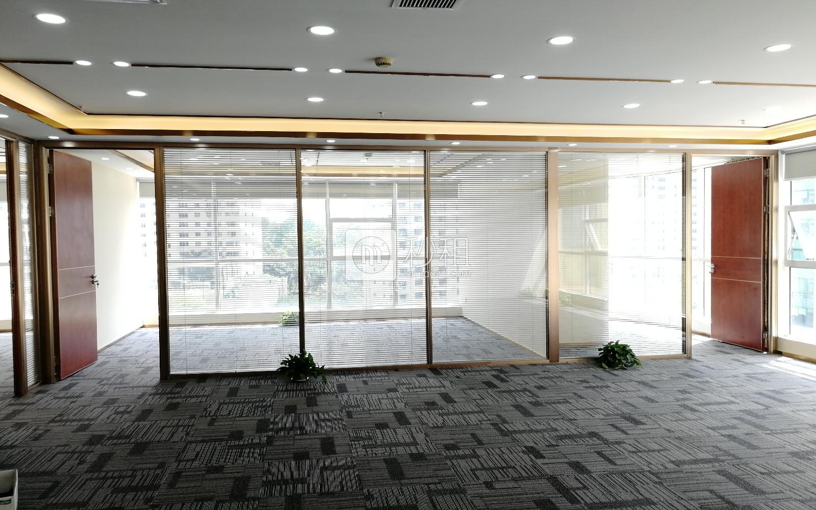 创新科技广场（一期）写字楼出租238平米精装办公室98元/m².月