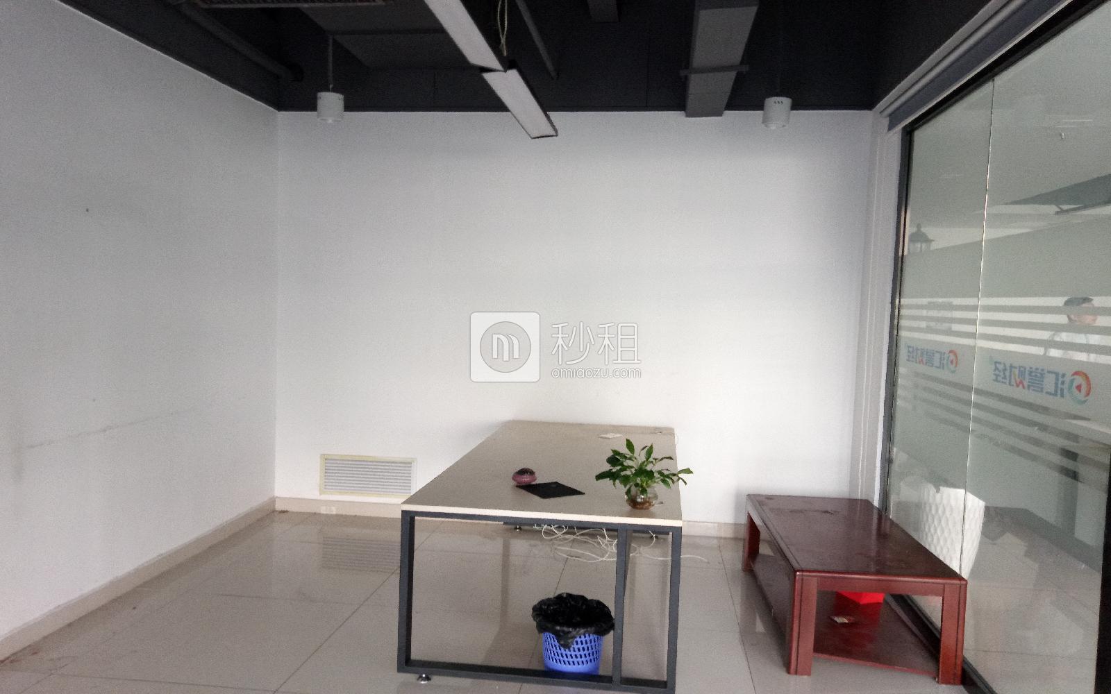 桑达科技大厦写字楼出租345平米精装办公室65元/m².月
