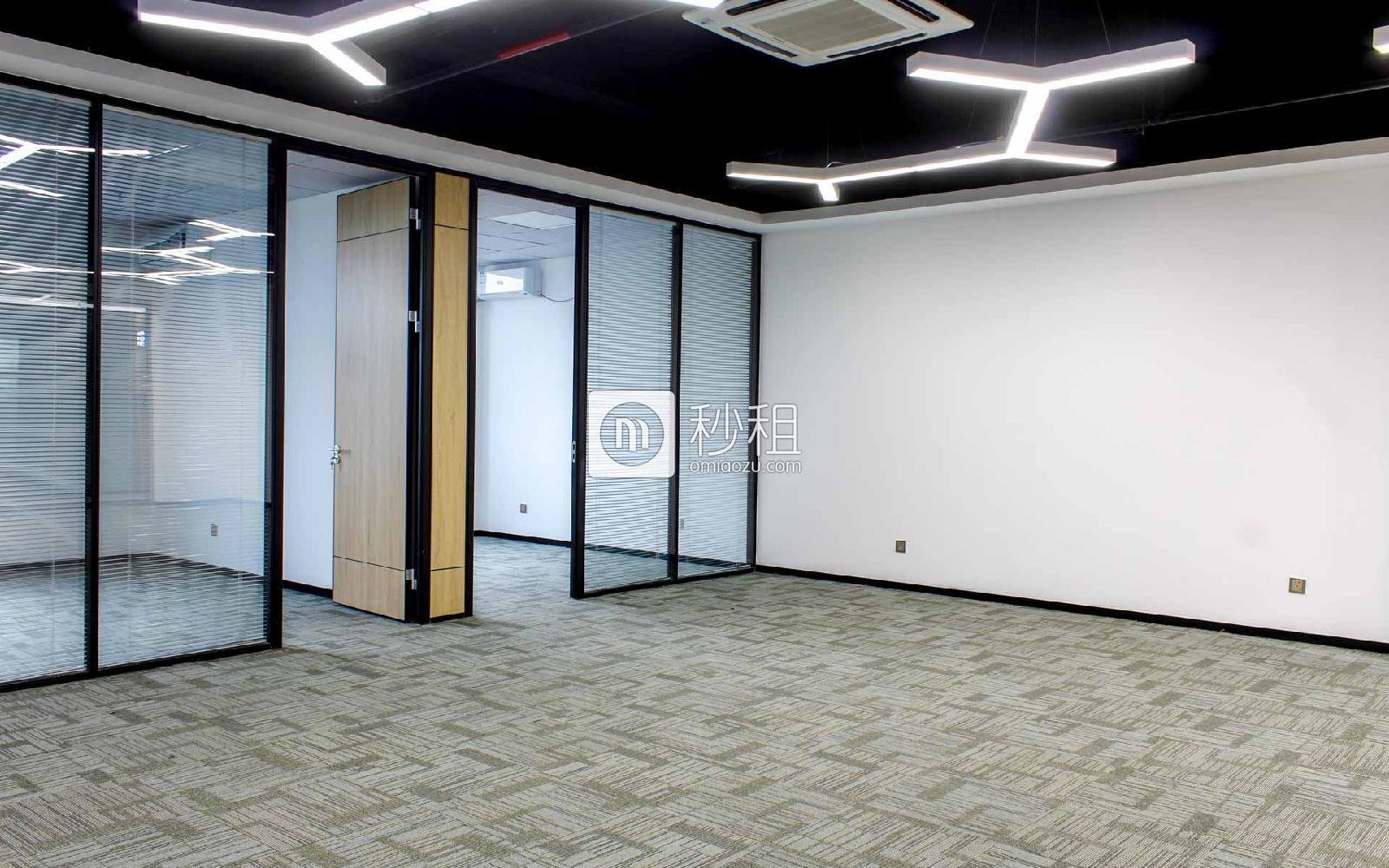 鼎盛创业园写字楼出租220平米精装办公室88元/m².月