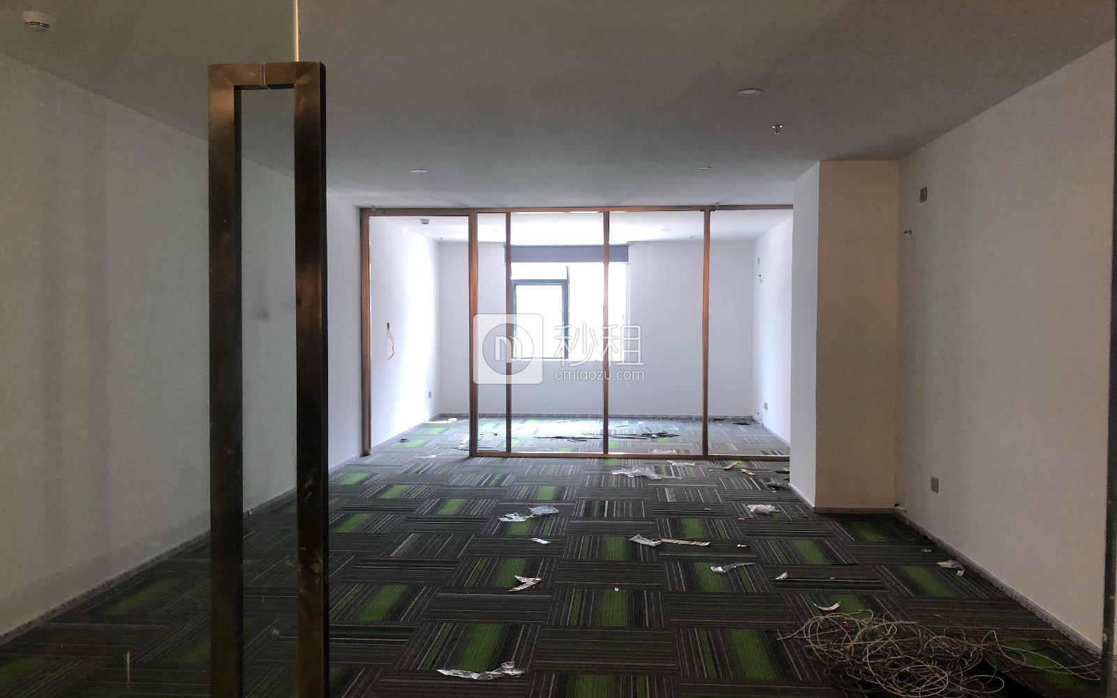 智慧谷创新广场写字楼出租130平米精装办公室65元/m².月