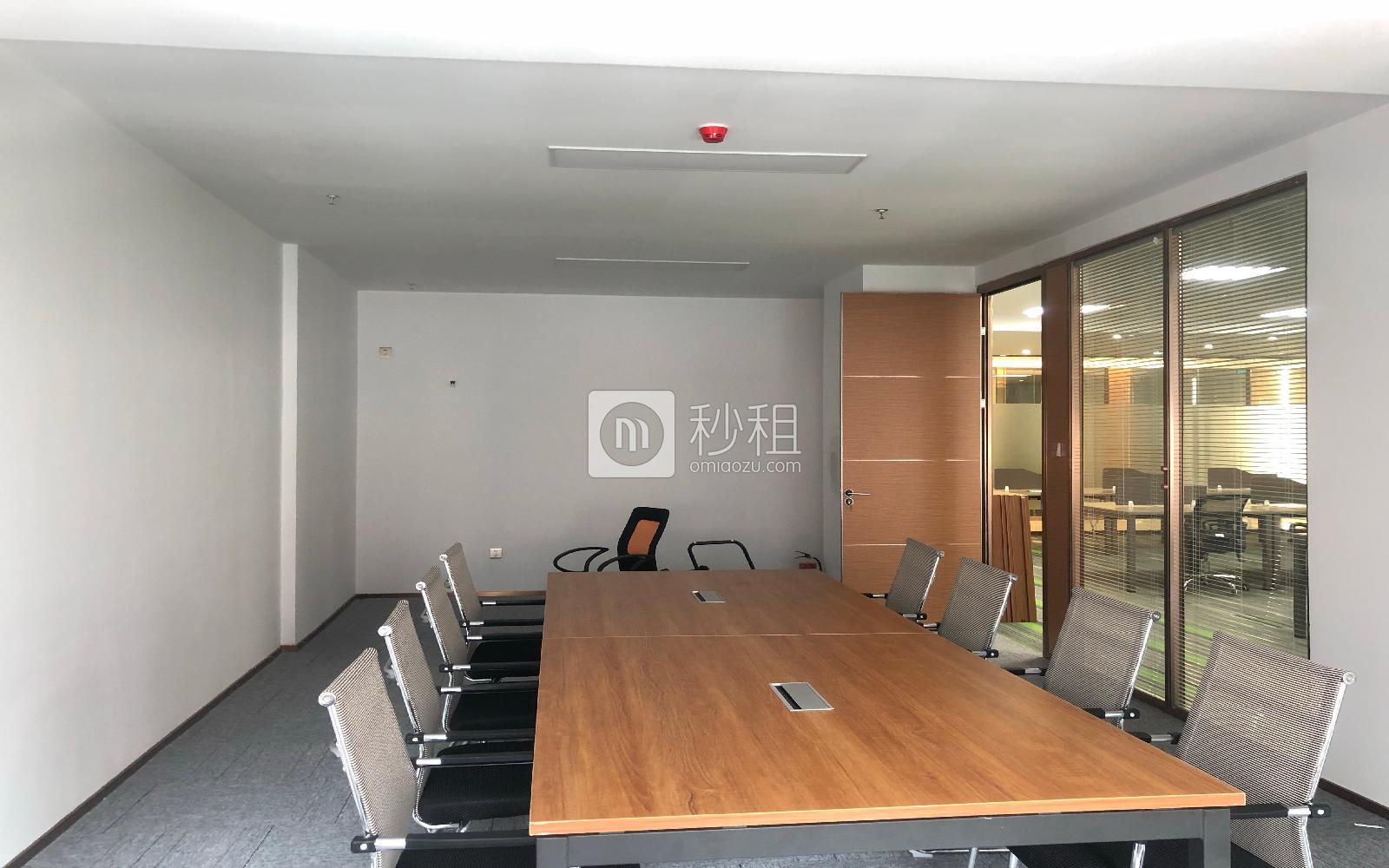 智慧谷创新广场写字楼出租200平米精装办公室65元/m².月