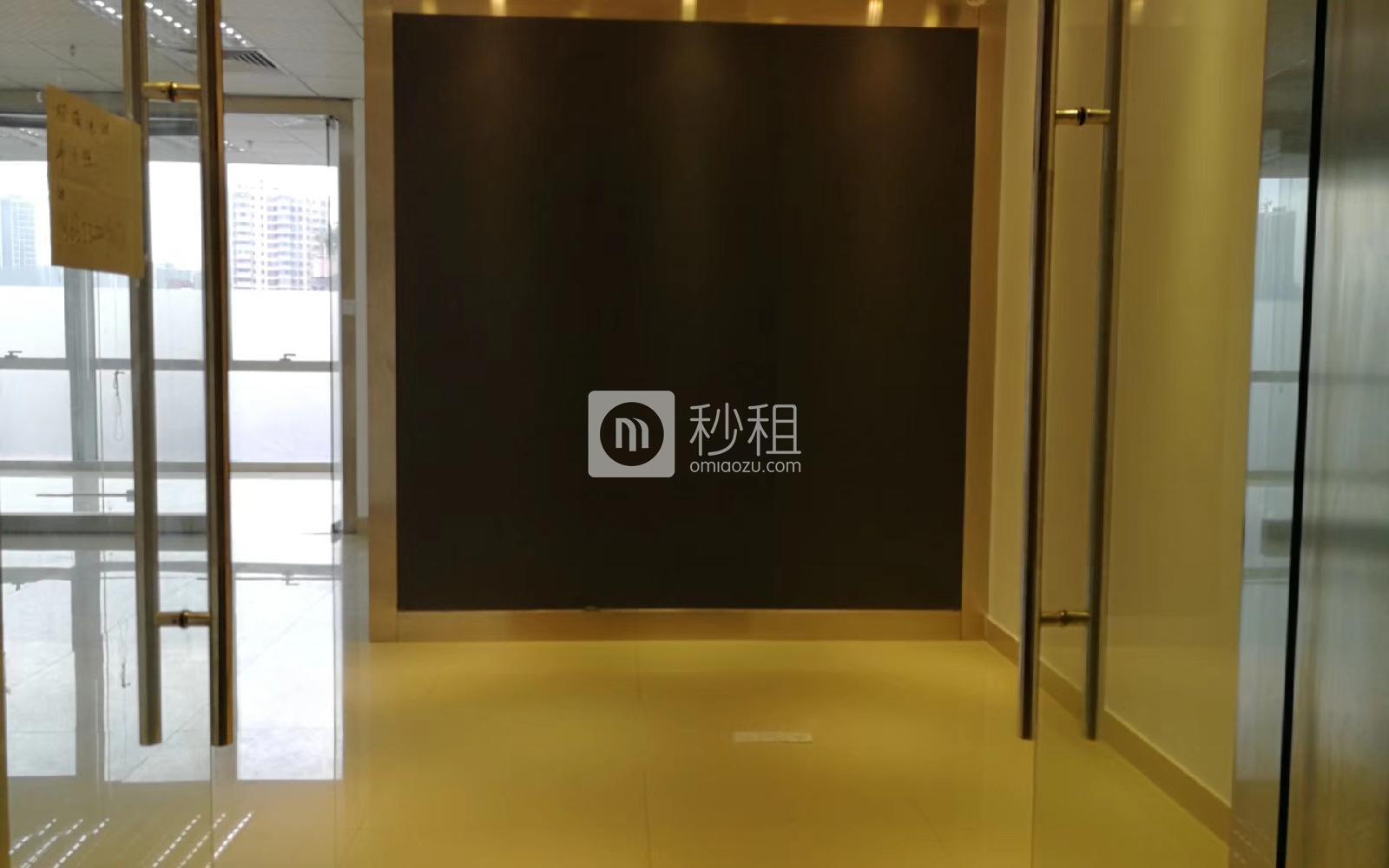 大中华国际金融中心写字楼出租146平米精装办公室108元/m².月