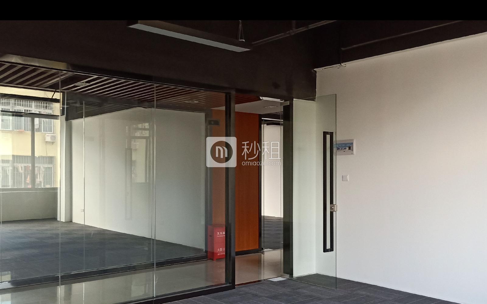 鹏展科创大厦写字楼出租70平米精装办公室55元/m².月