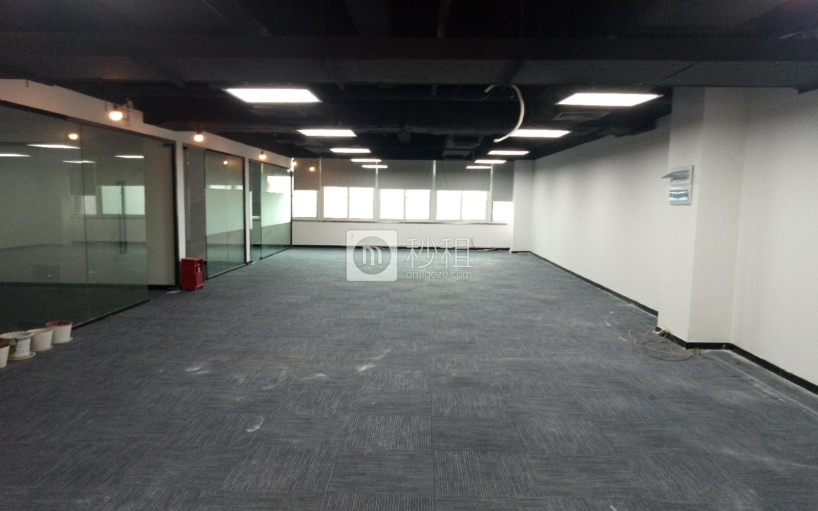高新技术产业园写字楼出租342平米精装办公室115元/m².月