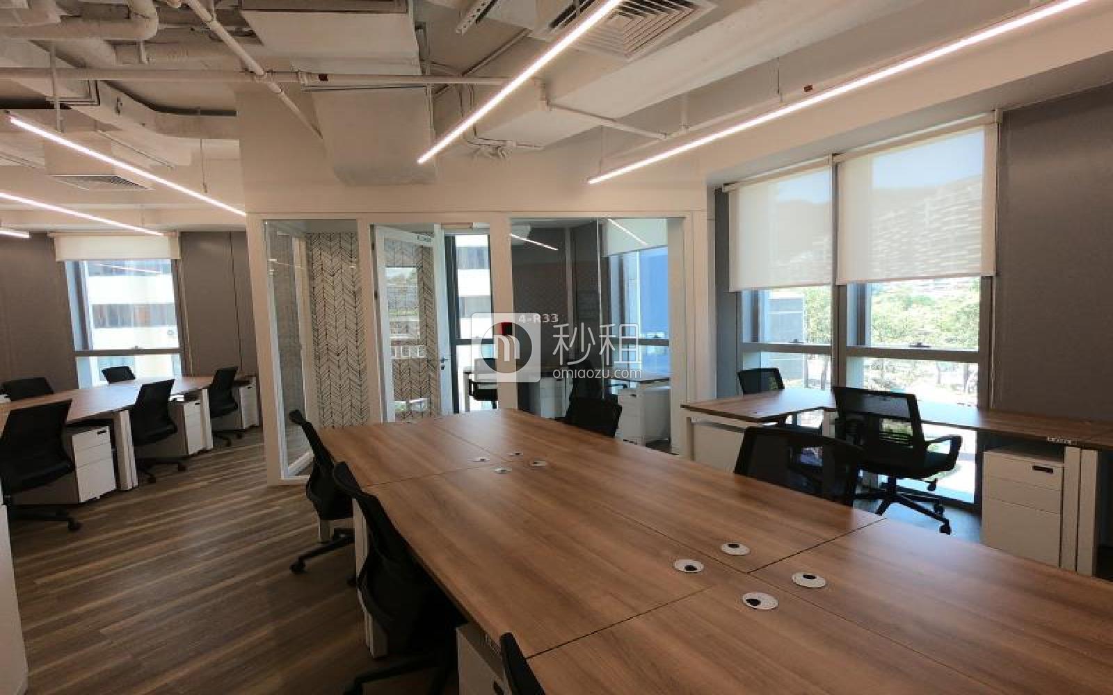 SOHO 3Q-招商局港口大厦写字楼出租100平米精装办公室45000元/间.月
