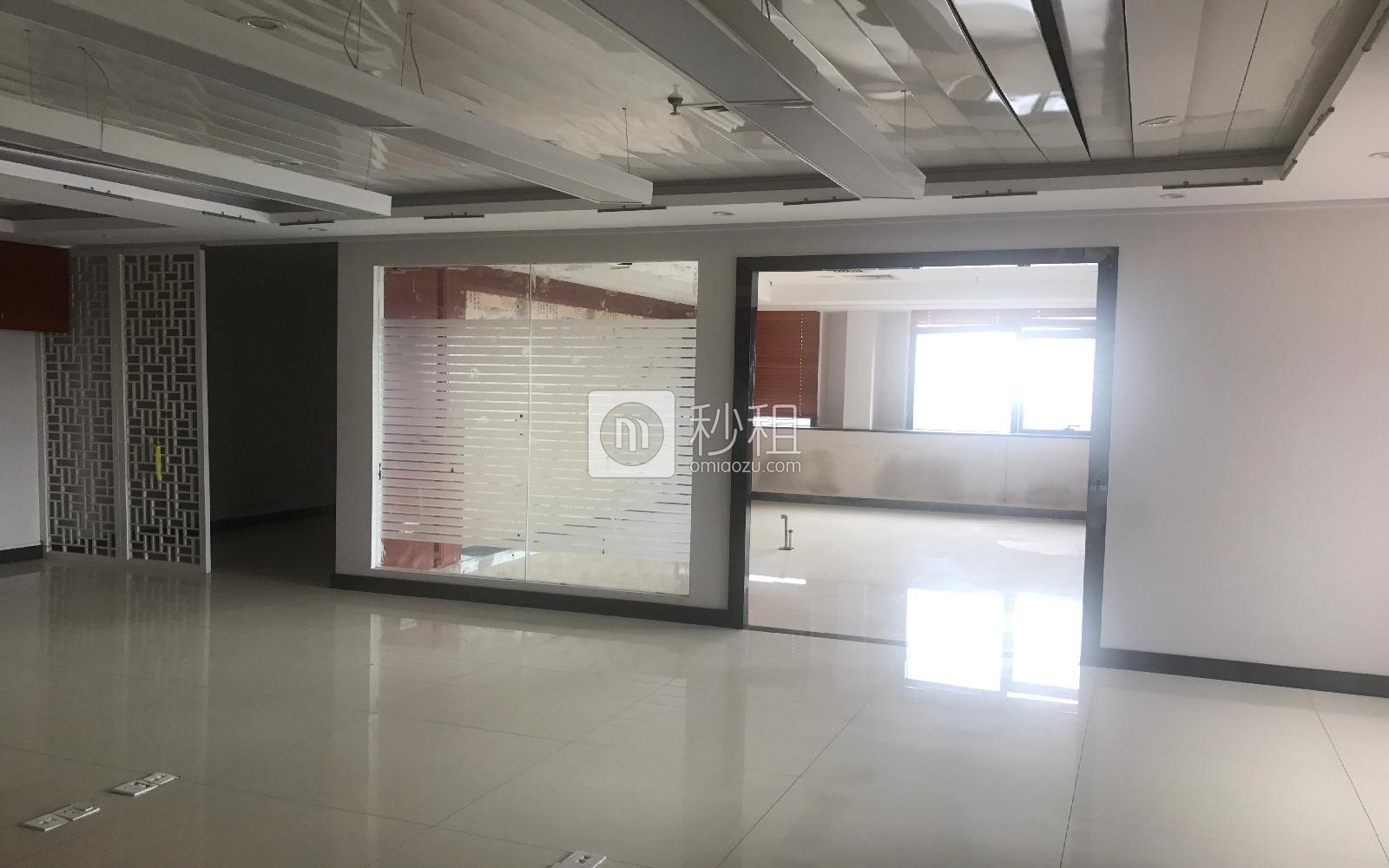 光浩国际中心写字楼出租273.48平米精装办公室120元/m².月