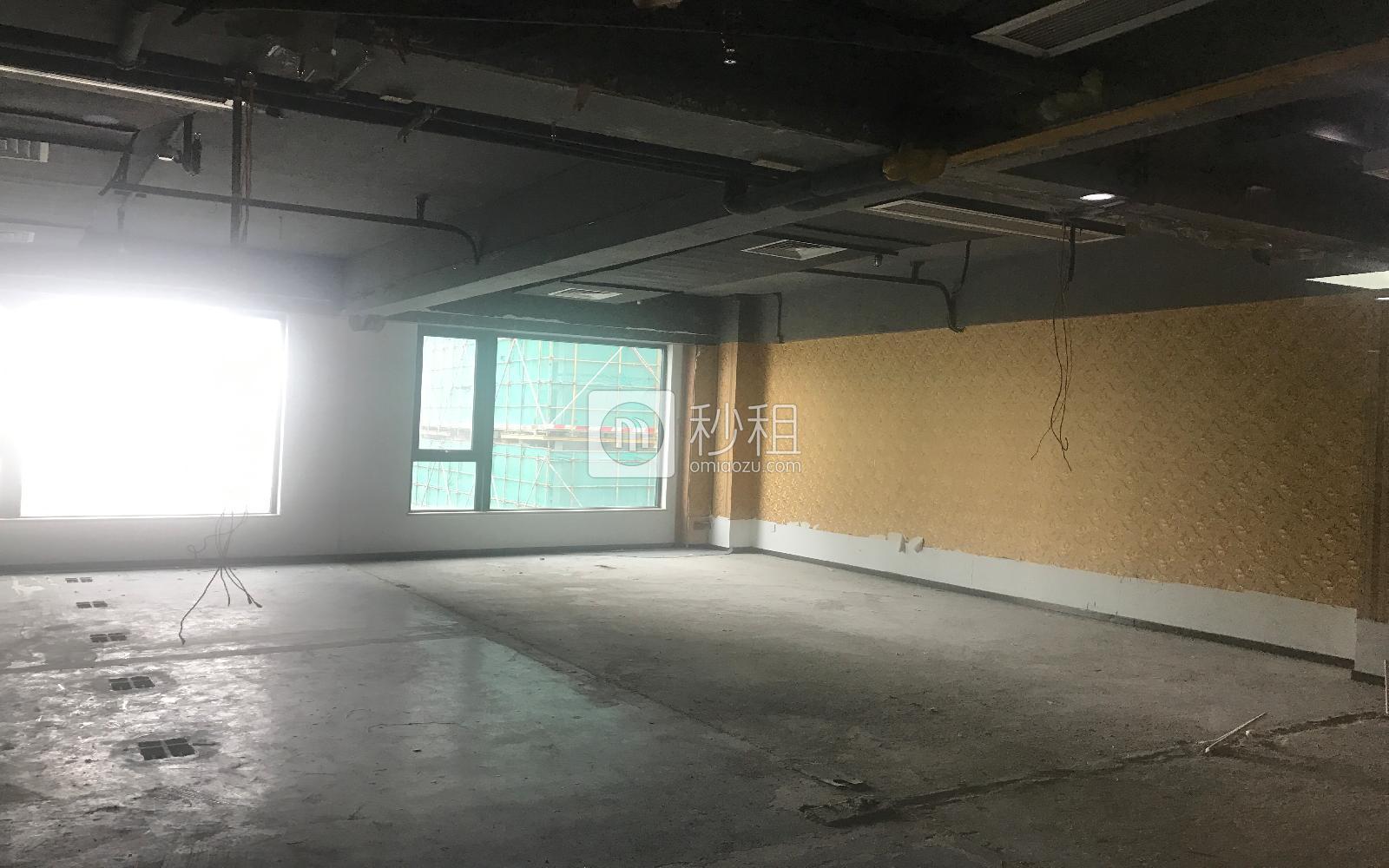光浩国际中心写字楼出租124.31平米毛坯办公室136元/m².月