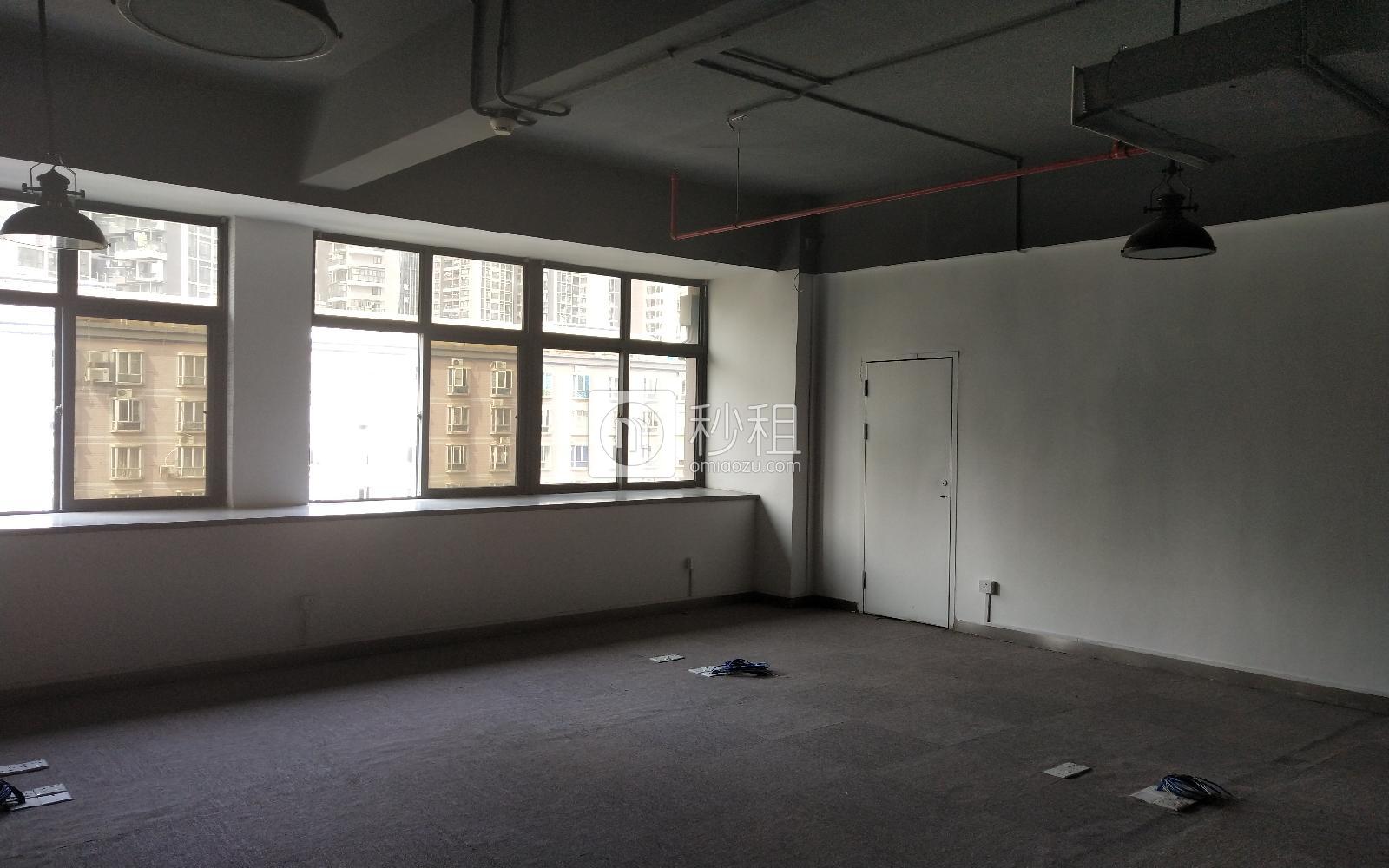 硅谷动力写字楼出租222平米精装办公室68元/m².月