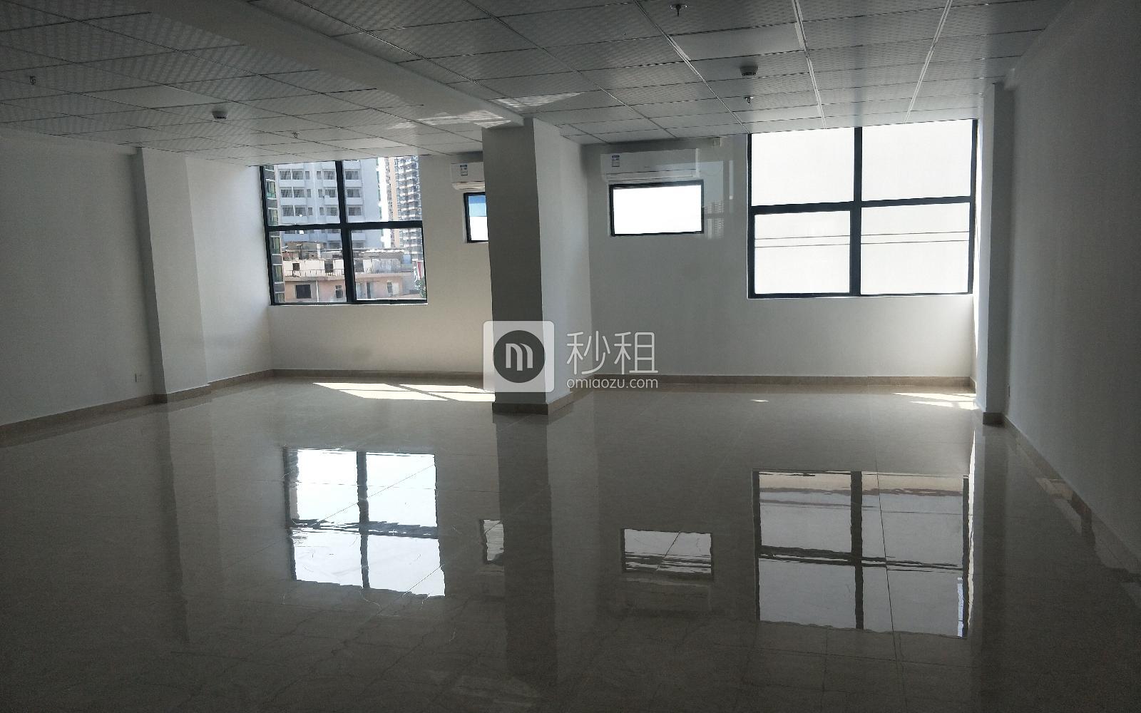 U+研发中心写字楼出租108平米精装办公室45元/m².月