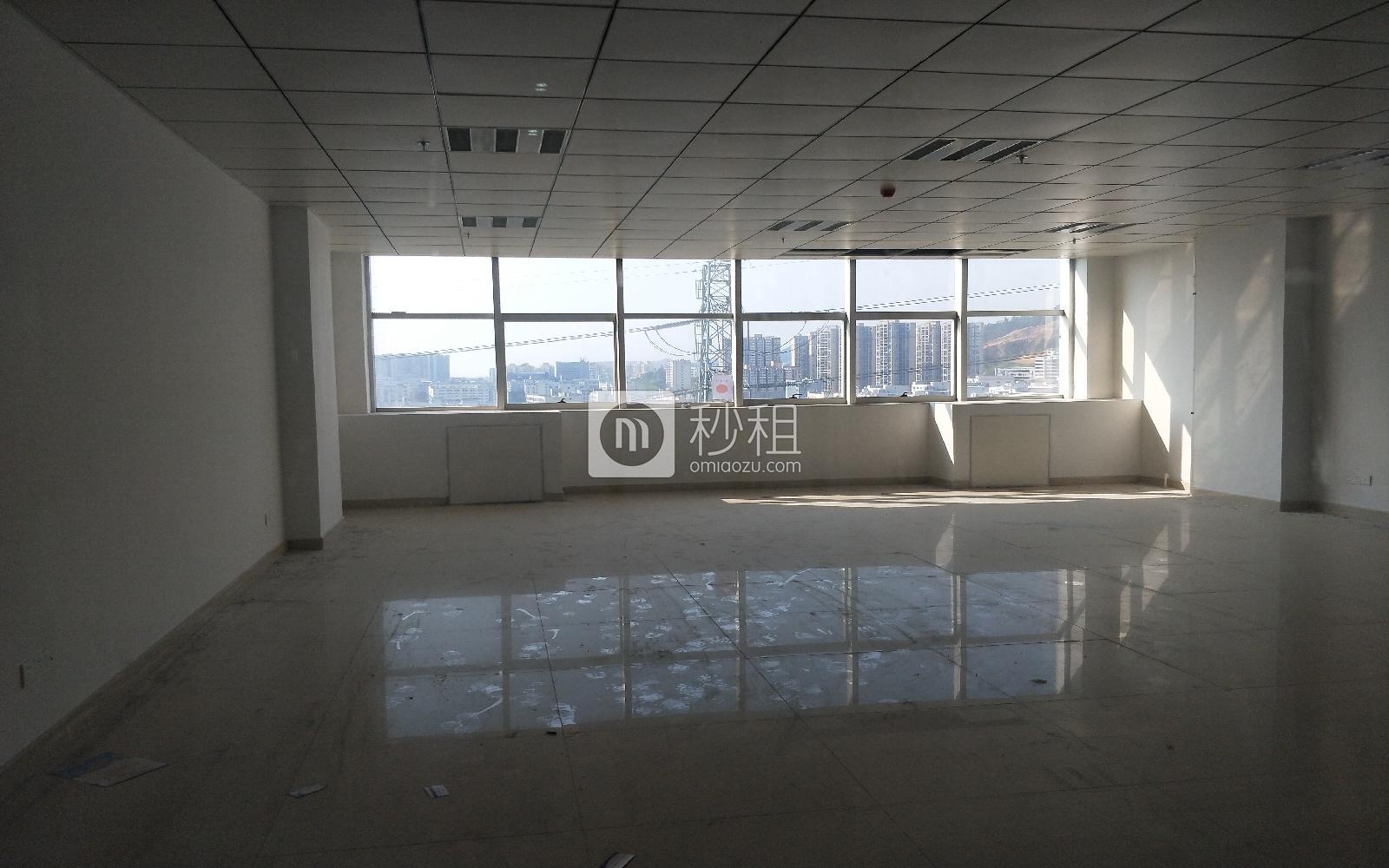 雍华源商务大厦写字楼出租134平米简装办公室50元/m².月