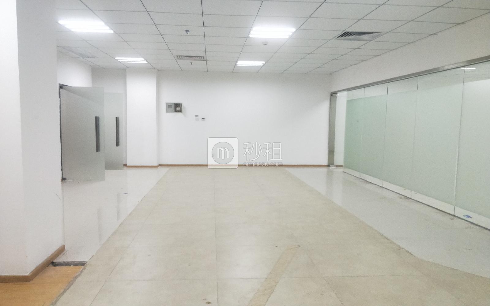 深圳西部硅谷写字楼出租133平米简装办公室65元/m².月