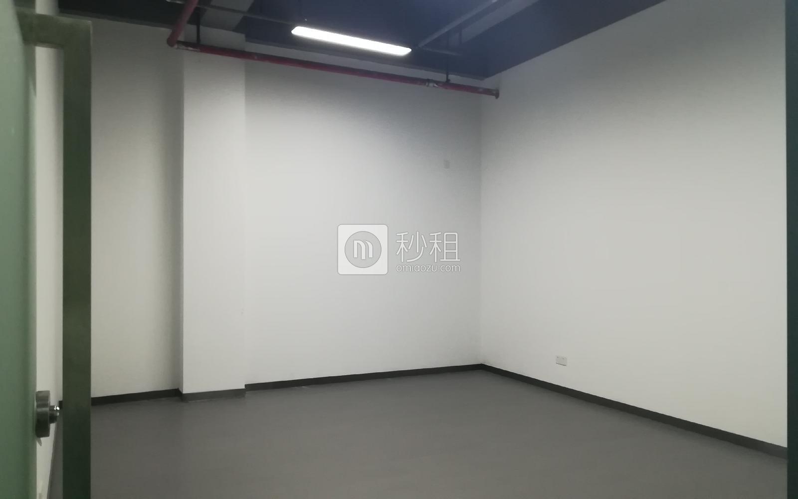 智工小镇写字楼出租62平米精装办公室62元/m².月