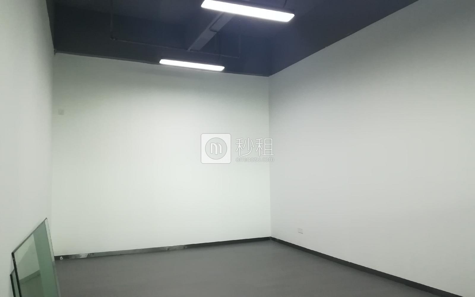 智工小镇写字楼出租62平米精装办公室62元/m².月