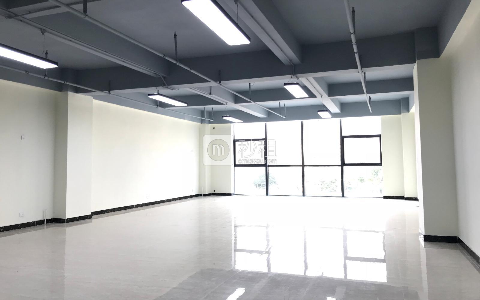 腾耀创意产业园写字楼出租186平米简装办公室58元/m².月