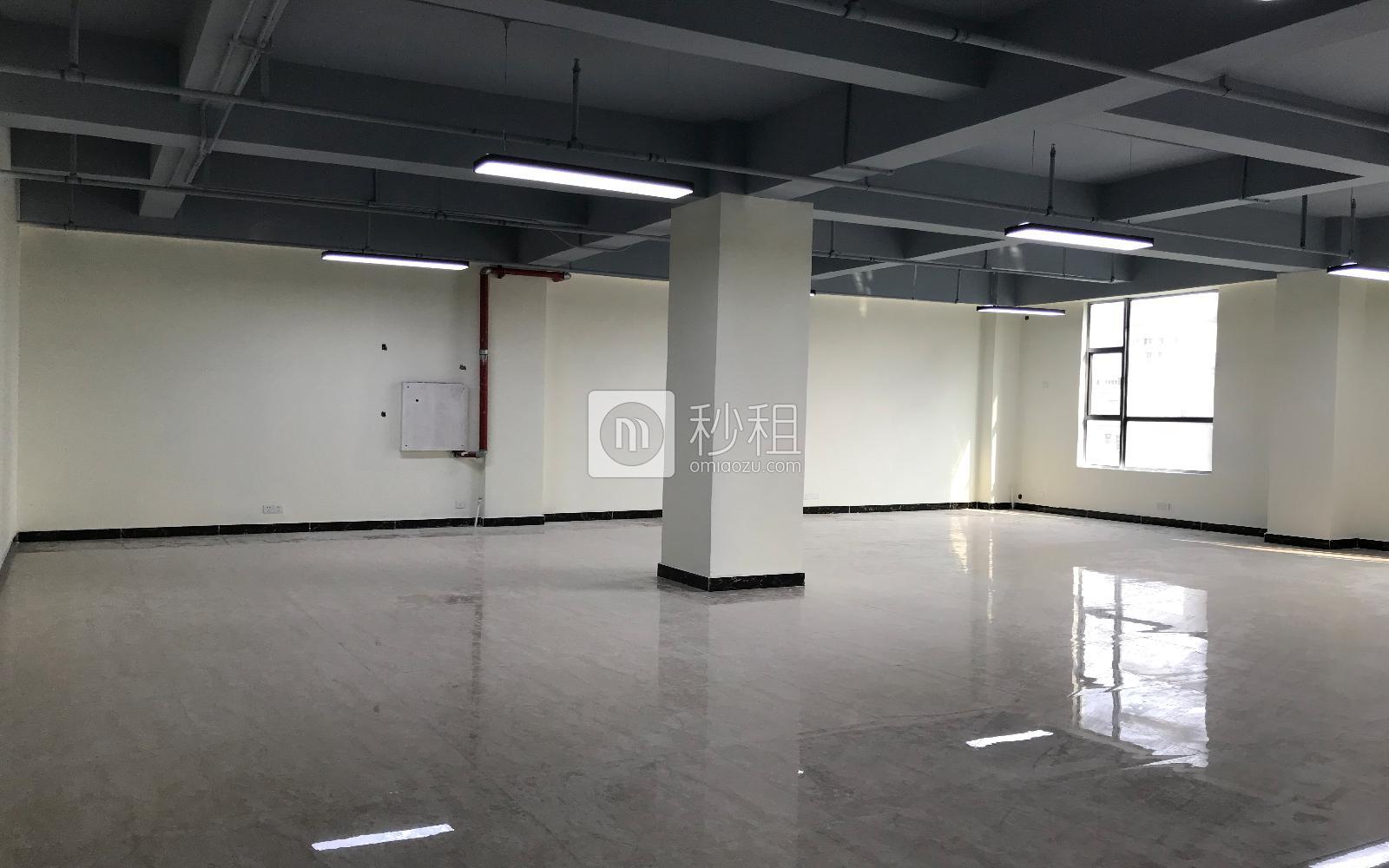 腾耀创意产业园写字楼出租244平米简装办公室58元/m².月