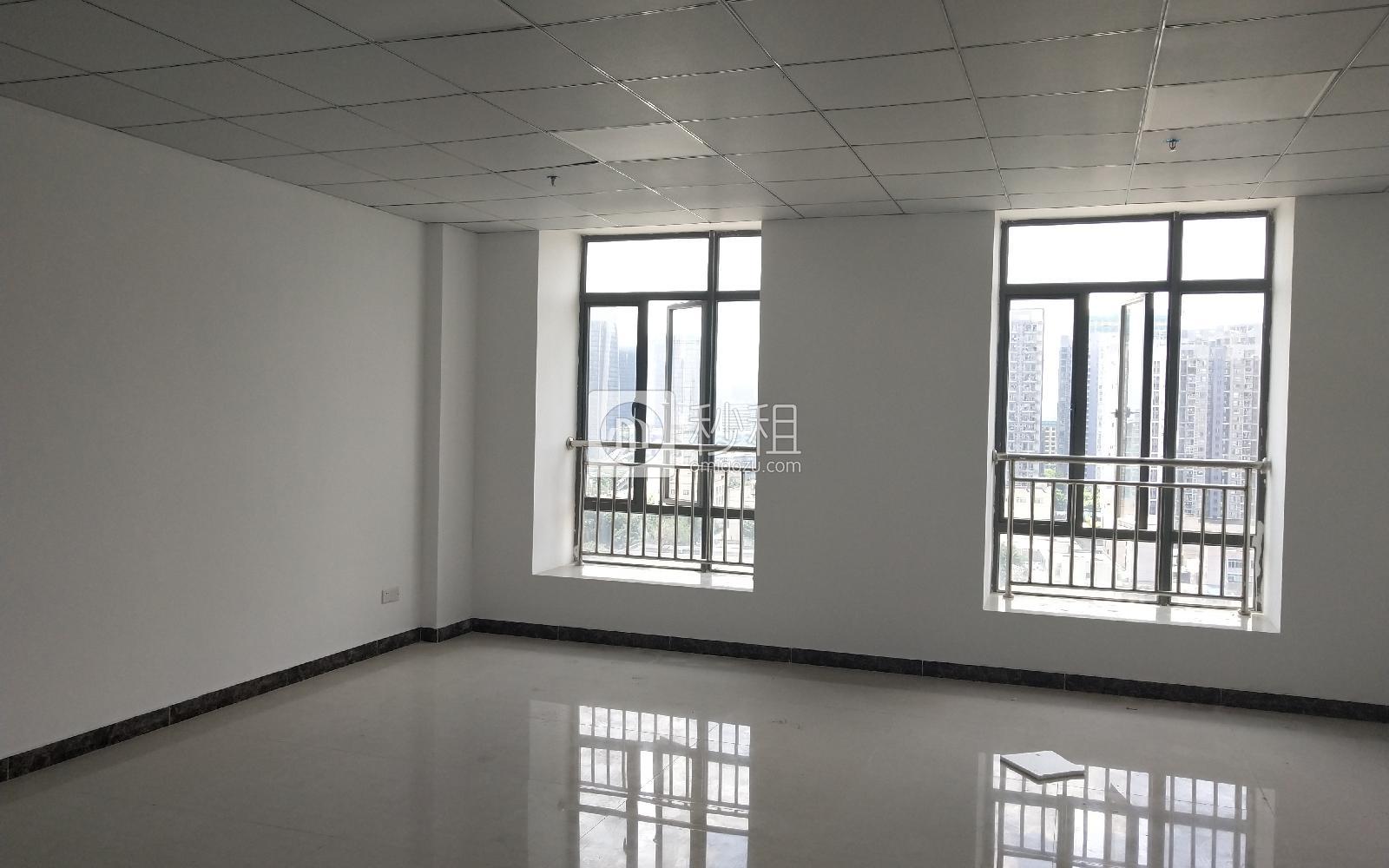 李朗国际珠宝产业园写字楼出租236平米精装办公室55元/m².月