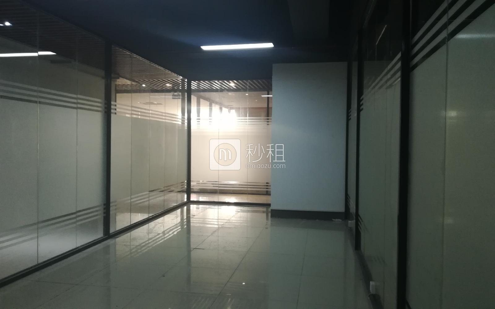 润兴创业中心写字楼出租218平米简装办公室40元/m².月