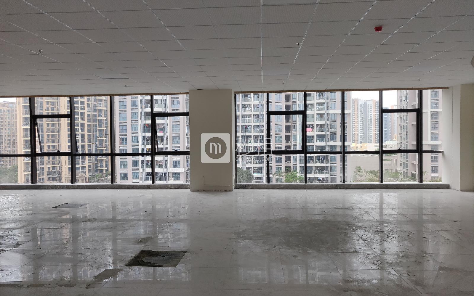 华美居商务中心写字楼出租259平米简装办公室93元/m².月
