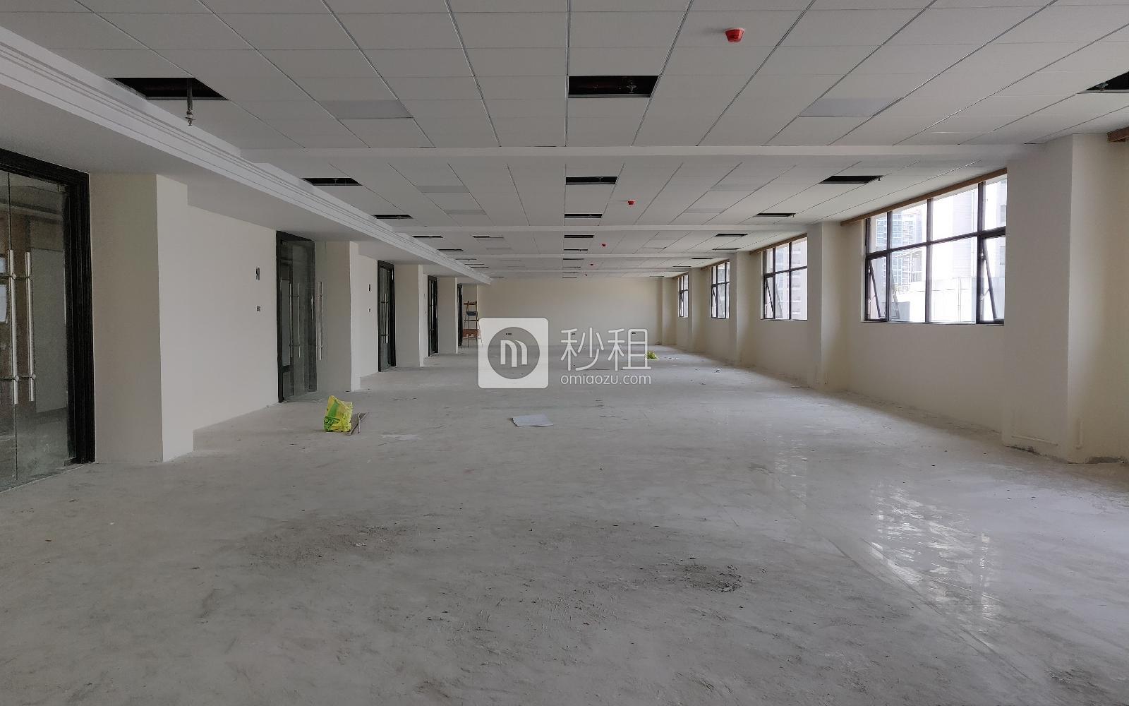 华美居商务中心写字楼出租604平米简装办公室90元/m².月