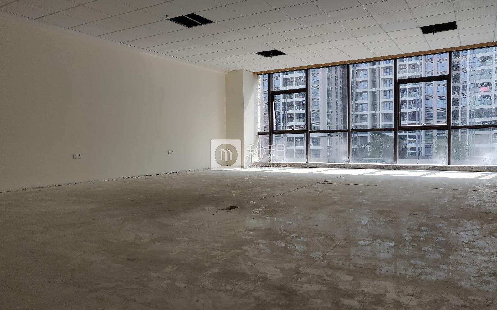 华美居商务中心写字楼出租133平米简装办公室93元/m².月