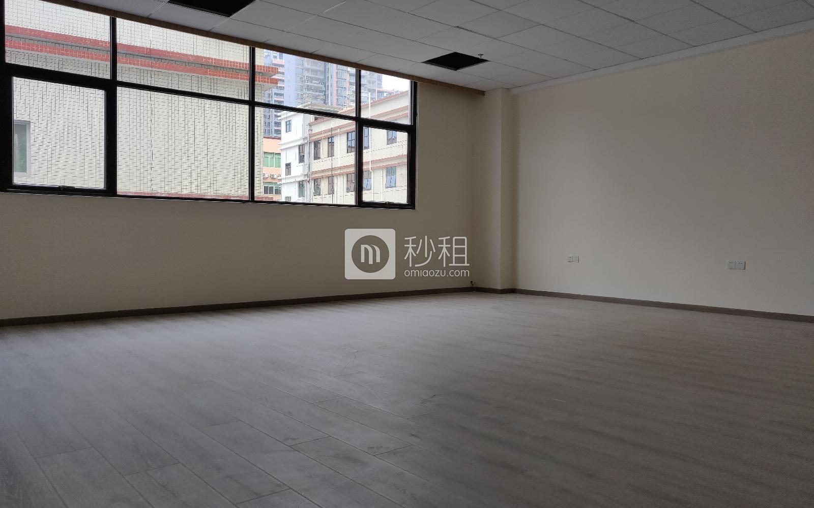 华美居商务中心写字楼出租87平米简装办公室88元/m².月