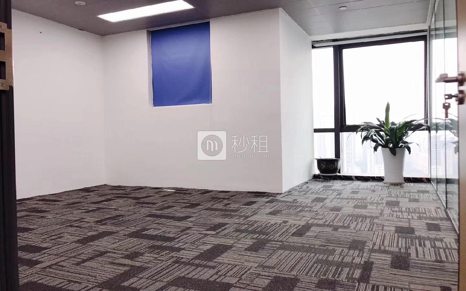 粤商中心写字楼出租308平米精装办公室120元/m².月