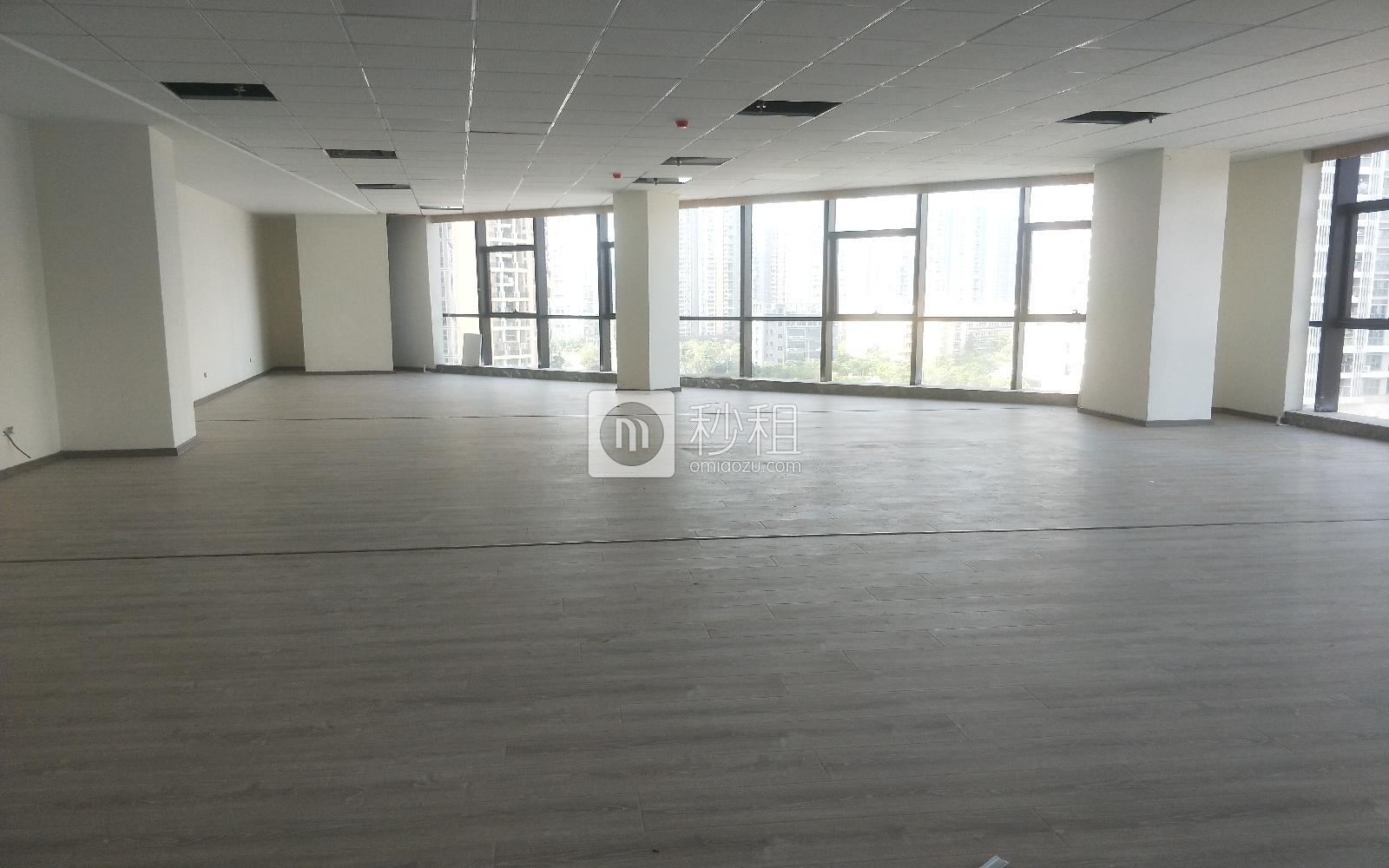 华美居商务中心写字楼出租248平米简装办公室95元/m².月