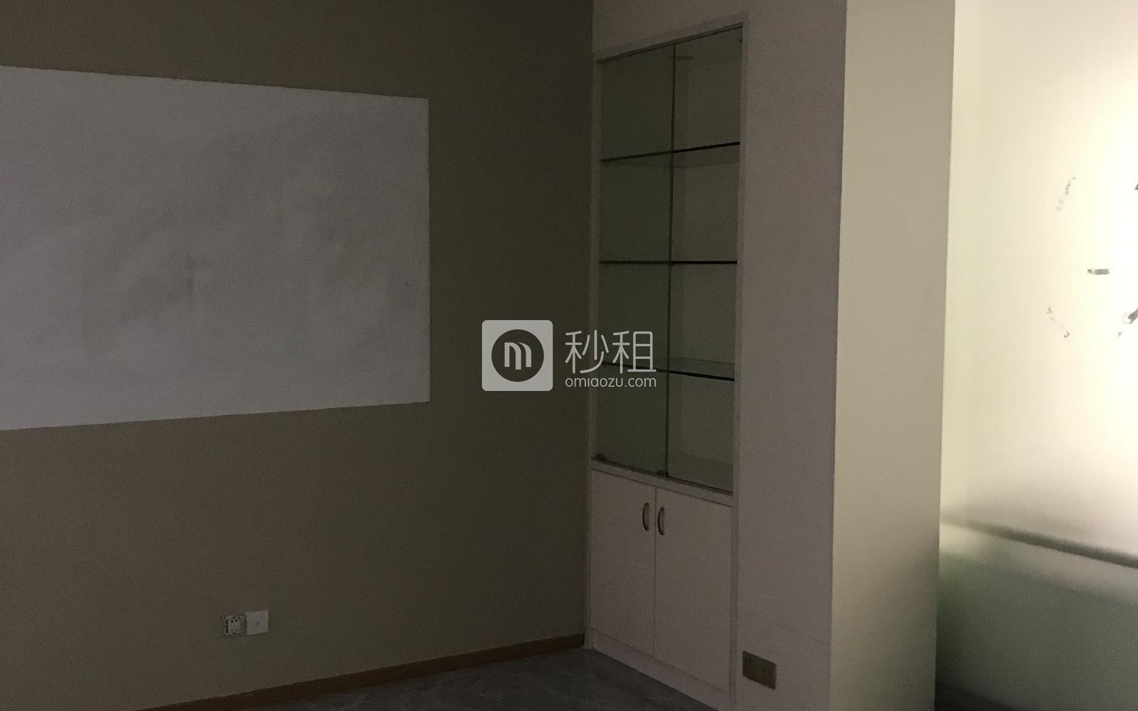 深圳西部硅谷写字楼出租196平米精装办公室50元/m².月