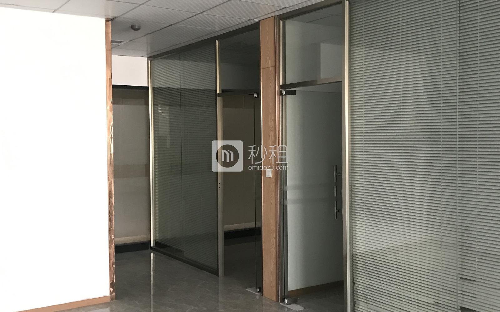 深圳西部硅谷写字楼出租185平米精装办公室43元/m².月