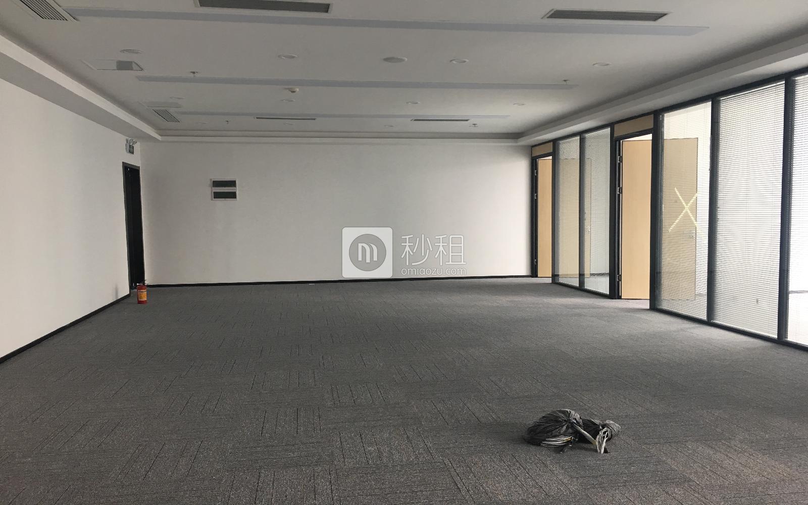华瀚科技大厦写字楼出租352.5平米精装办公室78元/m².月