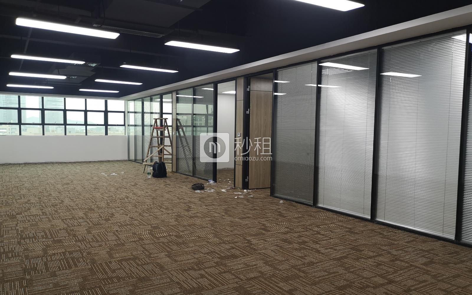 南山云谷创新产业园（一期）写字楼出租308平米精装办公室65元/m².月